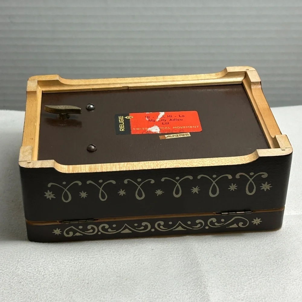 Reuge Swiss Music Box Vintage My Lily Adieu Hi - Lo Wind-Up Wooden Opens